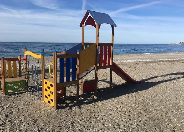 Rio Marinas 15 Playazo * 네르하